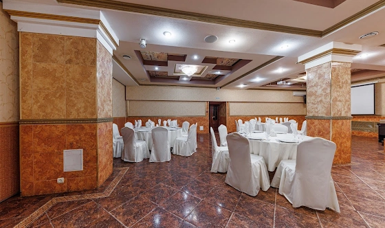 Фото №15 зала Зал «Разгуляево»