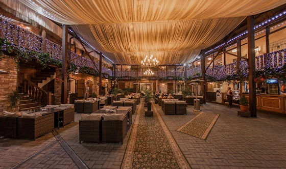 Фото №1 зала Летний двор 