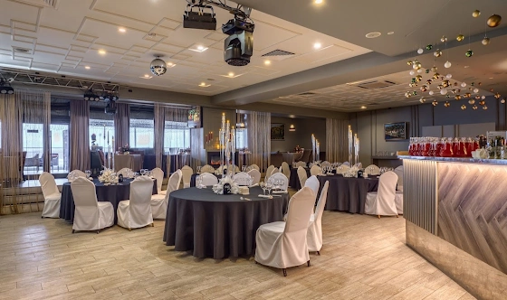 Фото №16 зала Большой зал ресторана