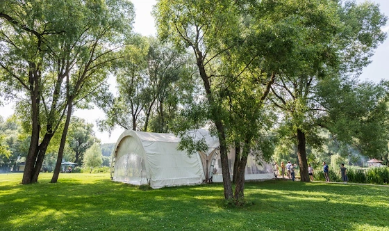 Фото №9 зала Средний шатер «Берег»