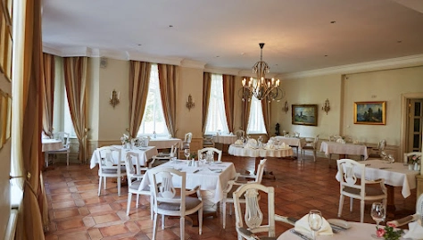 Фото №2 зала Зал "Дача Брассери"