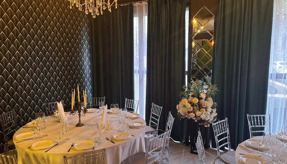 Фото №4 зала Банкетный зал "Люстра"