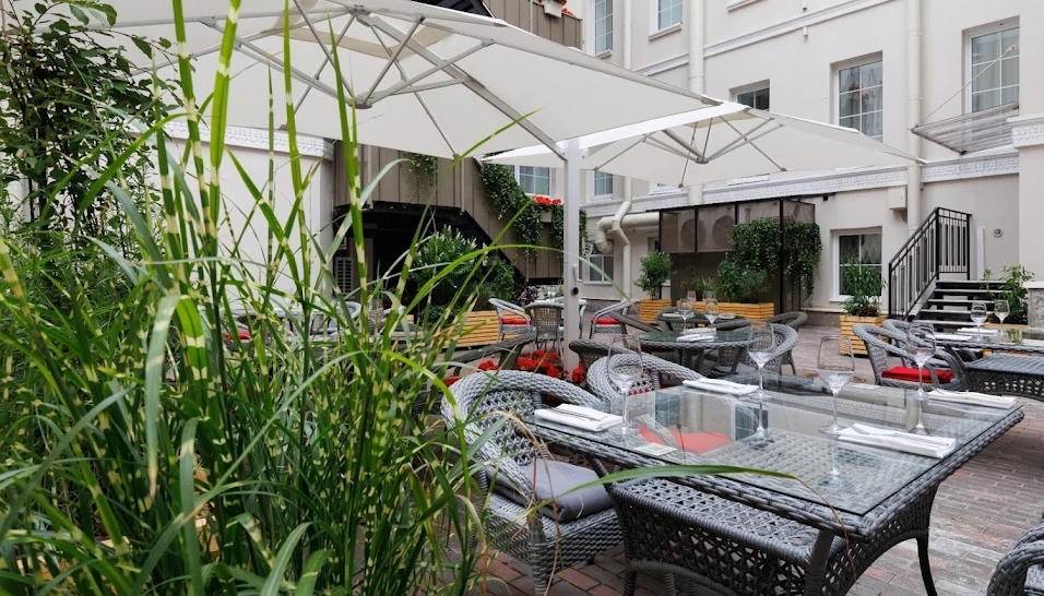 Фото №9 зала Терраса "Helen's Garden"