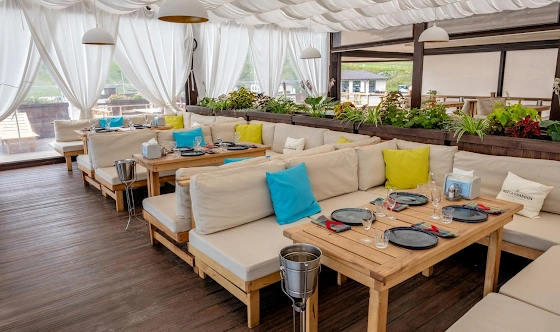 Фото №7 зала Веранда Аквакомплекса 2 этаж