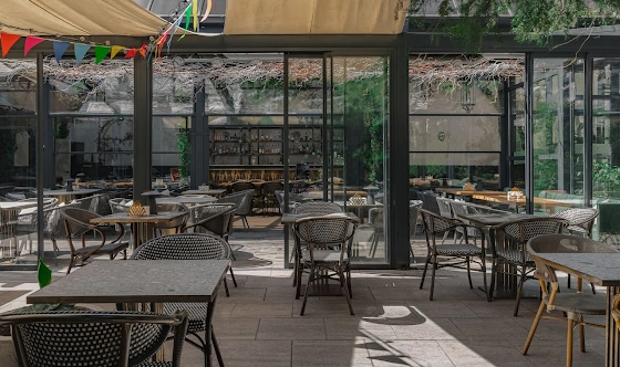 Фото №2 зала Летняя веранда