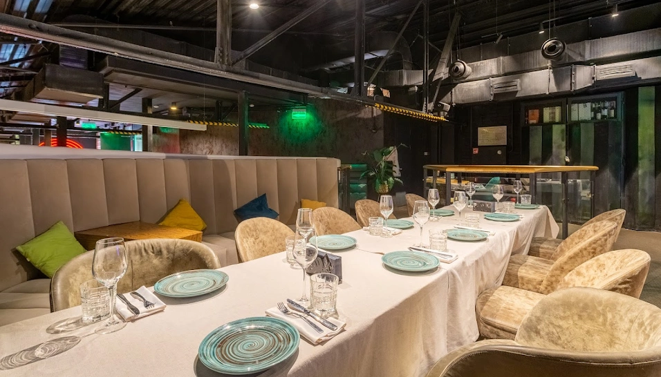 Фото №7 зала 2 этаж, вип зона №1