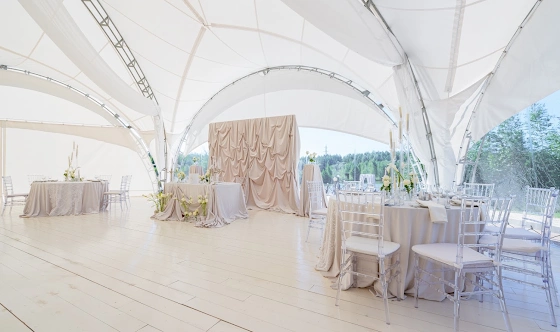 Фото №4 зала Шатер на озере