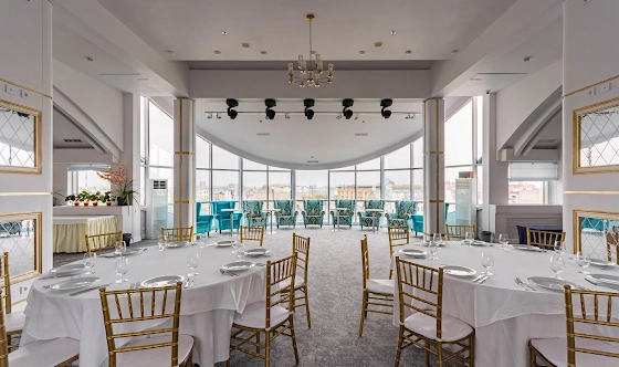 Фото №3 зала Зал "Малый панорамный"