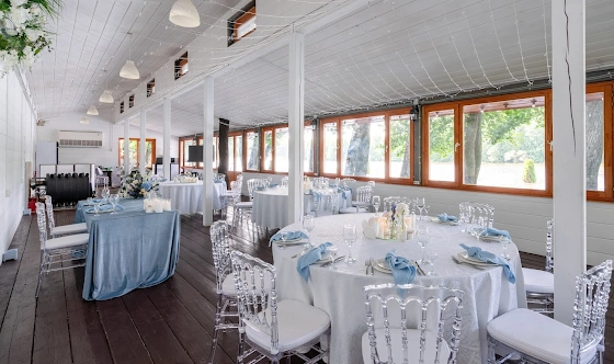 Фото №2 зала Веранда «Крылья»