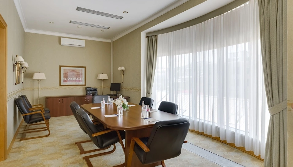 Фото №2 зала Зал «Лефорт»