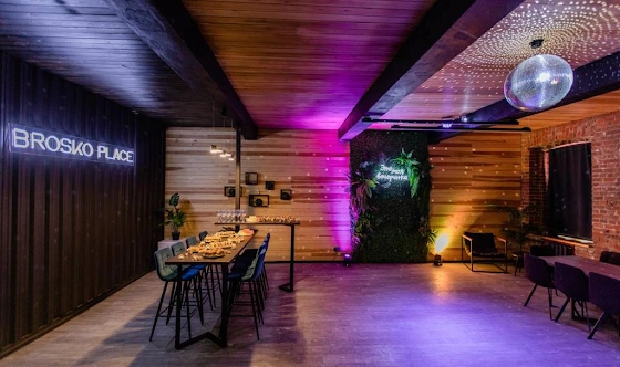 Фото №4 зала BROSKO PLACE ECO
