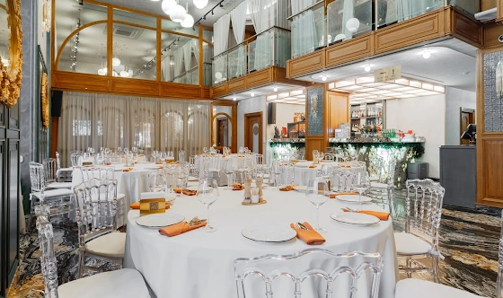 Фото №2 зала Зал "ПлатоV"