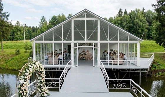 Фото №1 зала Стеклянная веранда