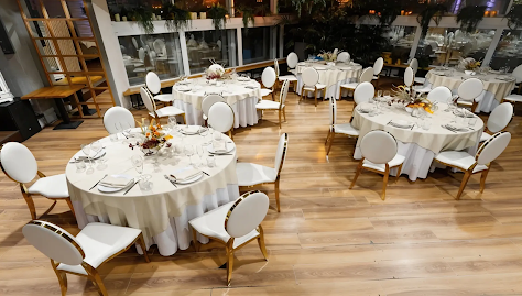 Фото №3 зала Ресторан