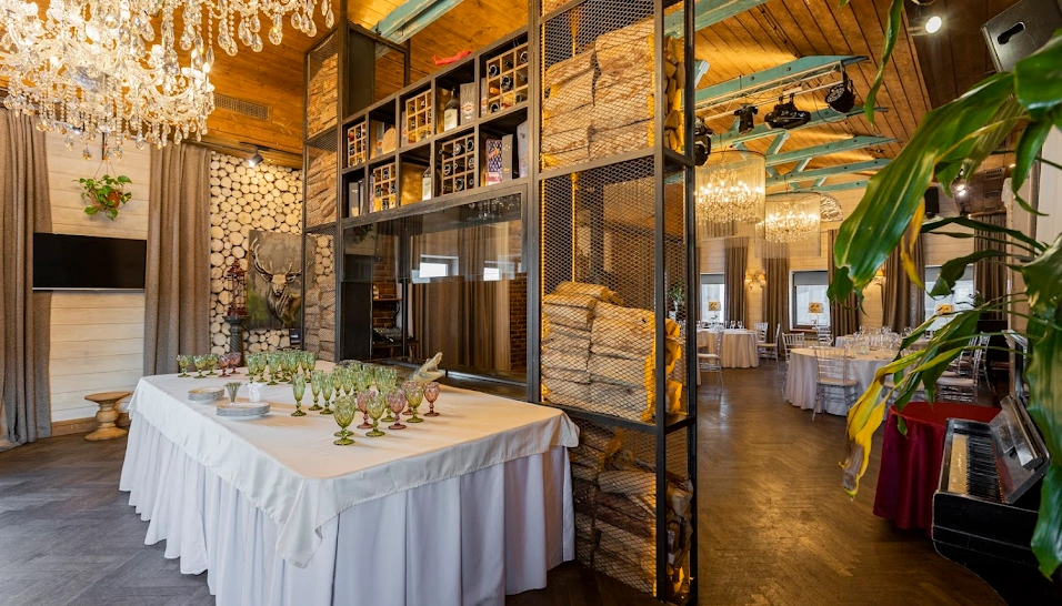 Фото №9 зала Зал «Альпийская дача»