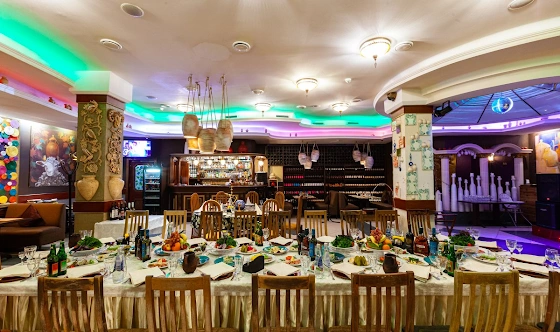 Фото №16 зала Основной зал ресторана