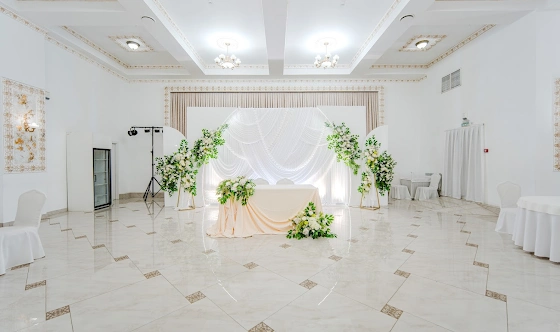 Фото №4 зала Версаль