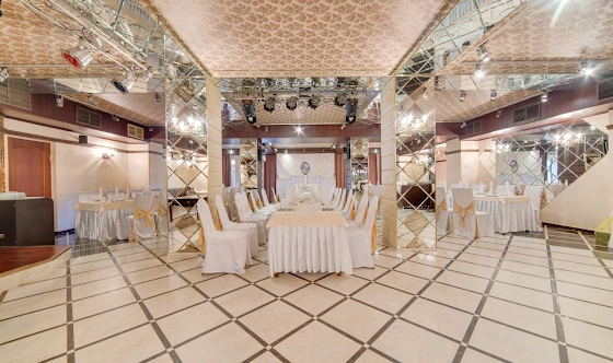 Фото №1 зала Основной зал ресторана 