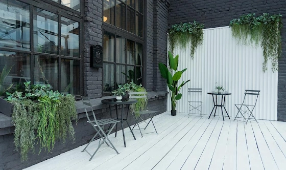 Фото №2 зала  Веранда на улице