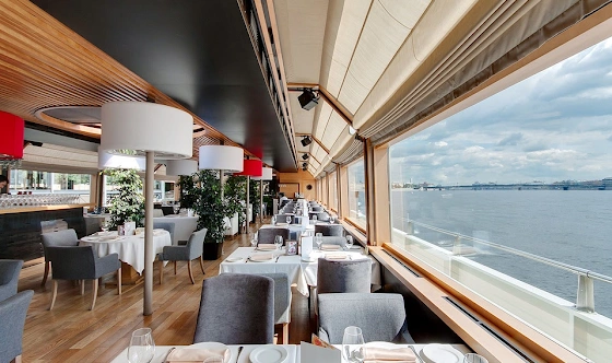 Фото №9 зала Застекленная палуба 