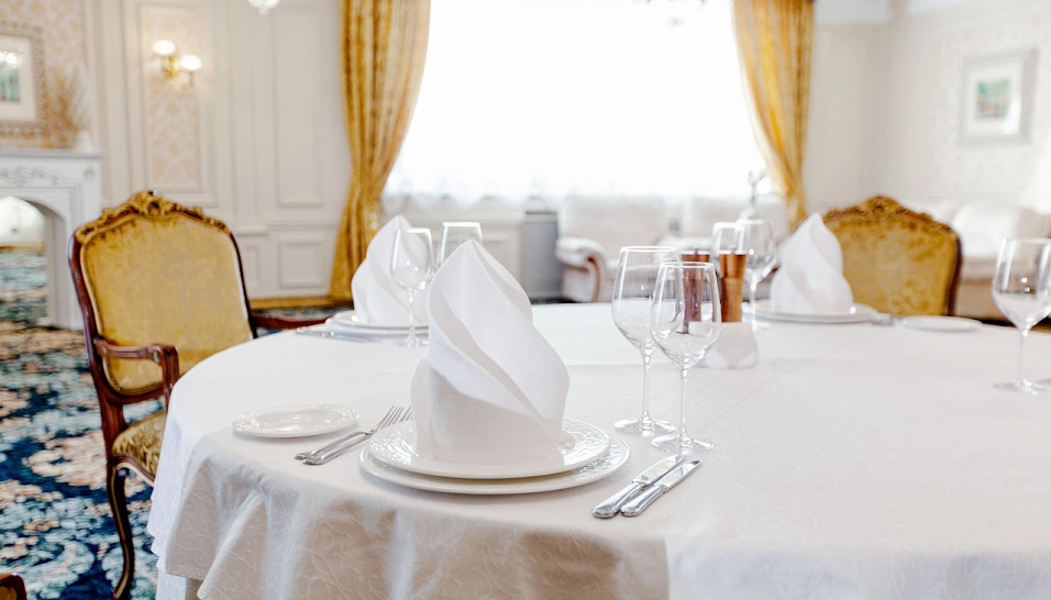 Фото №6 зала Банкетный зал «Петербургский»