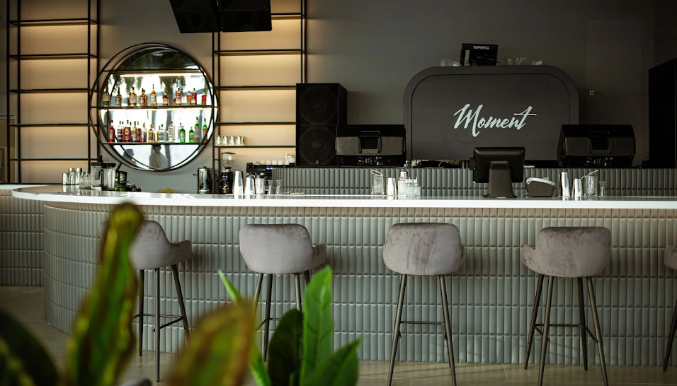 Фото №16 зала Ресторан «MOMENT»