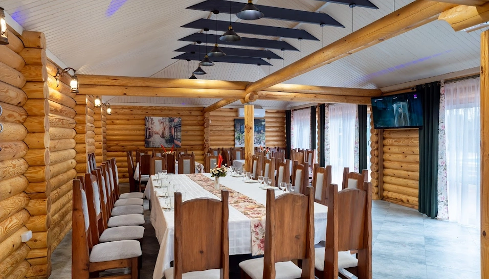 Фото №2 зала Зал "Сруб"