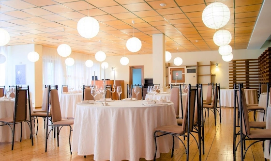 Фото №4 зала Основной зал