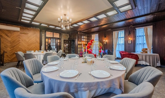 Фото №5 зала Зал с камином