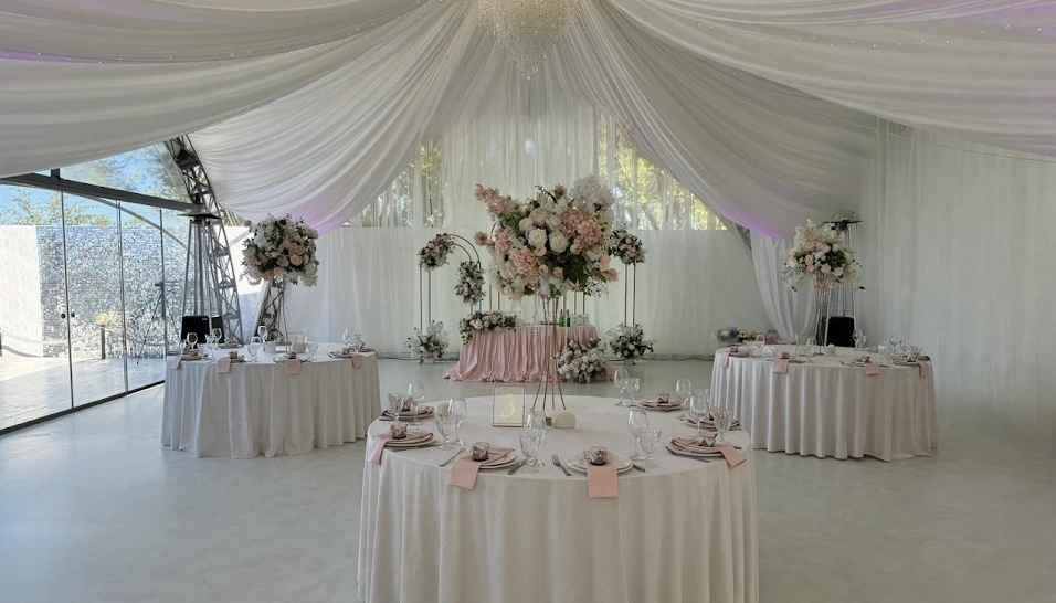 Фото №2 зала Шатер