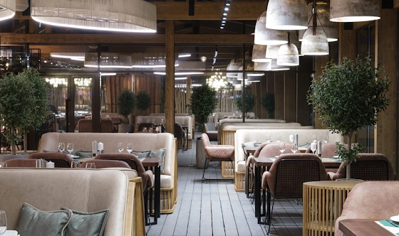 Фото №3 зала Новый летний ресторан Шале