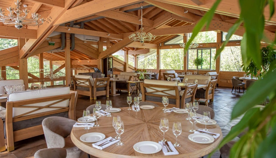 Фото №16 зала Ресторан