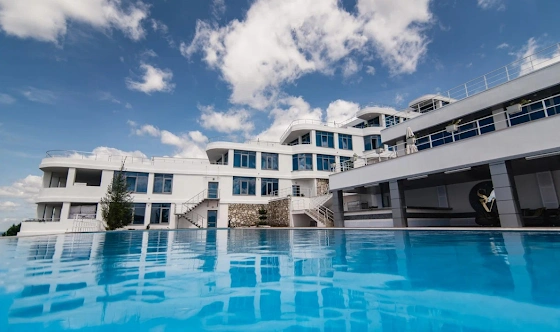 Фото №1 зала Зона у бассейна 