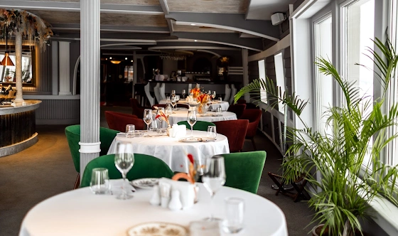 Фото №9 зала Зал «Фрегат Благодать»