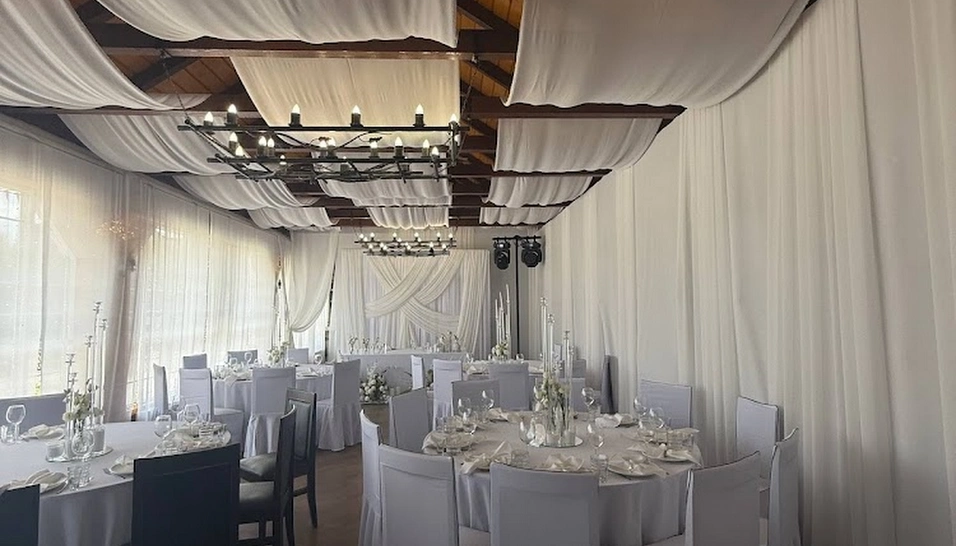 Фото №1 зала Чайный домик 