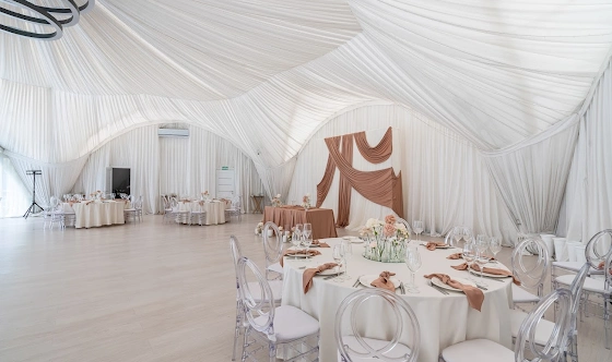 Фото №2 зала Шатер у дворца Царя Алексея Михайловича