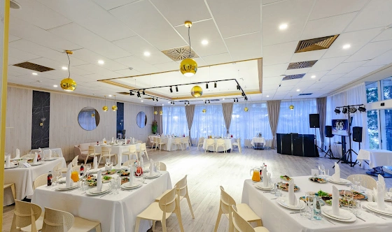 Фото №18 зала Зал ресторана