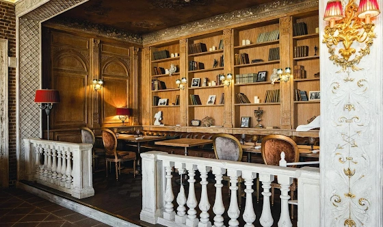 Фото №4 зала Зал «Библиотека»