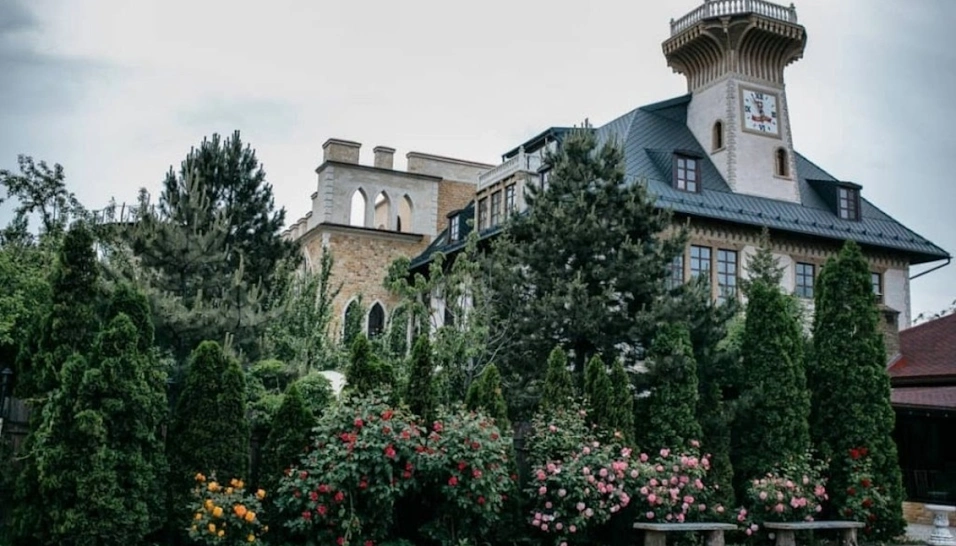 Фото №10 зала Банкетный зал «Санторини»