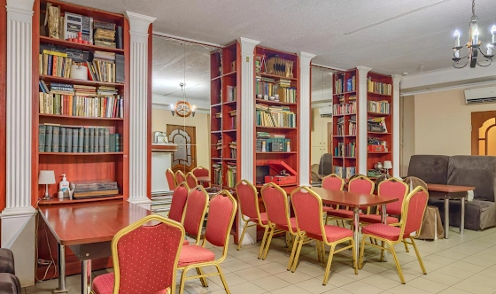 Фото №7 зала Зал «Библиотека»