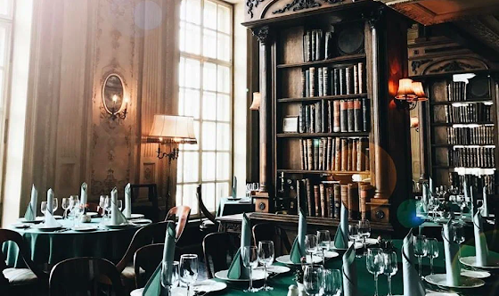 Фото №9 зала Зал «Библиотека»