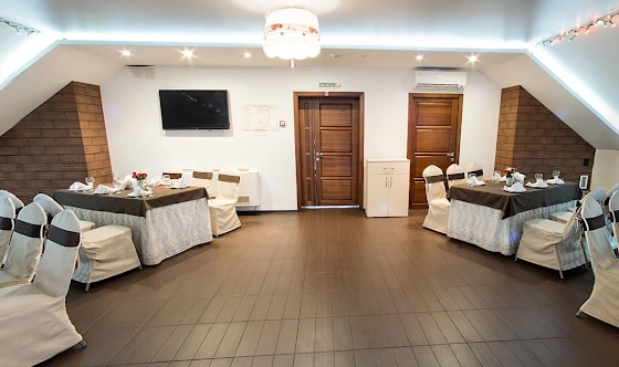 Фото №9 зала Мансардный зал