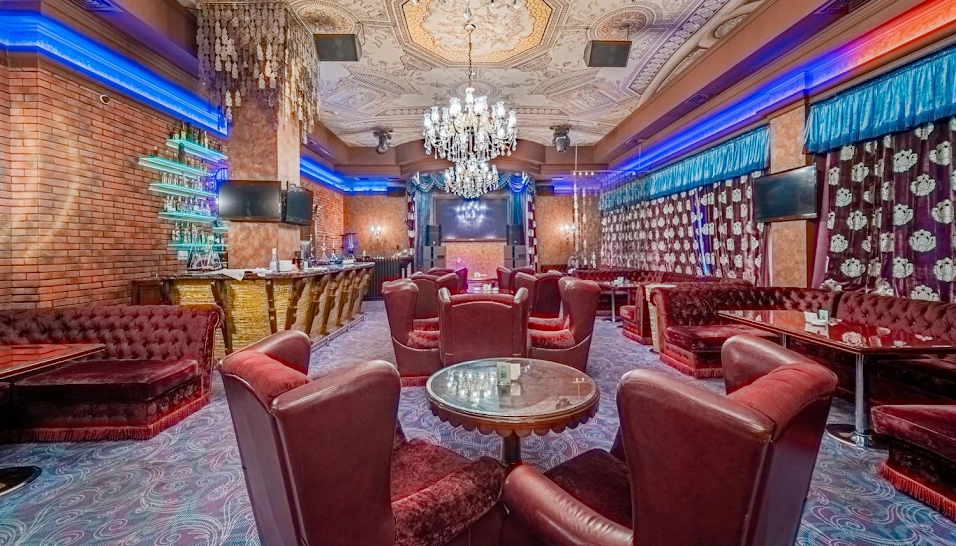 Фото №8 зала Караоке-бар «Кураж»