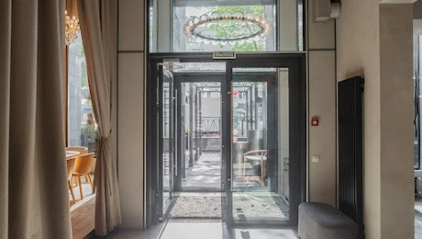 Фото №3 зала VIP-комната