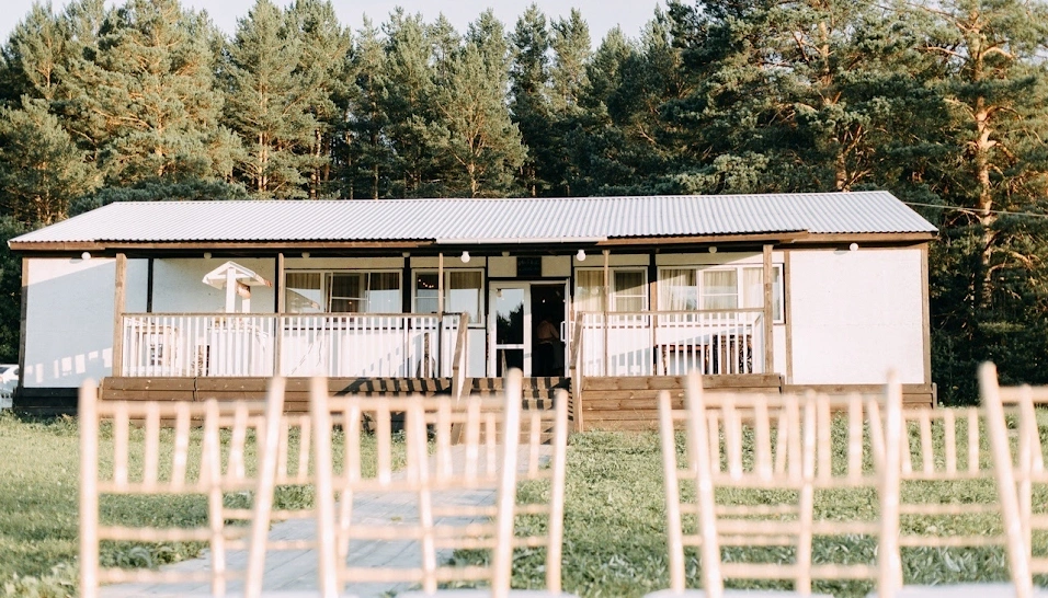 Фото №17 зала Беседка на берегу реки