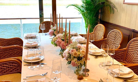 Фото №1 зала VIP-комната «Чайка» №1