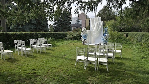 Фото №4 зала Зеленая полянка