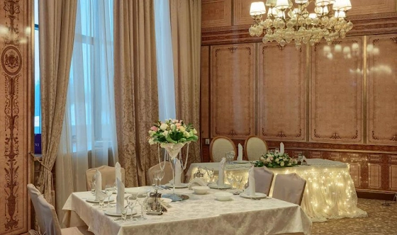 Фото №4 зала Банкетный зал «Азнавур»