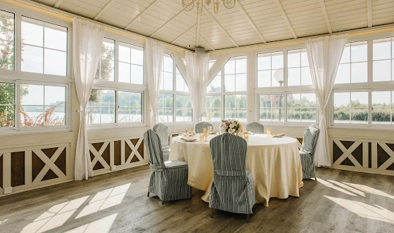 Фото №8 зала Стеклянная беседка