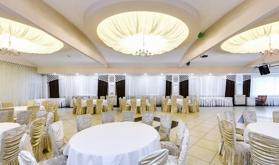 Фото №16 зала Зал «Арман»